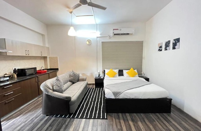 BedChambers Serviced Apartment, Jubilee Hills