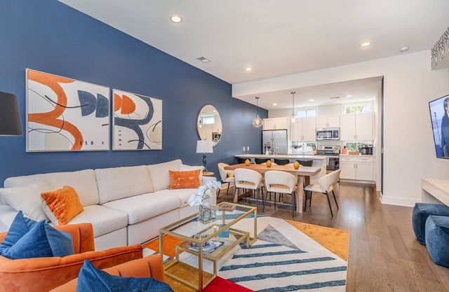 Beech Cove-Private Patio-In 12 South District