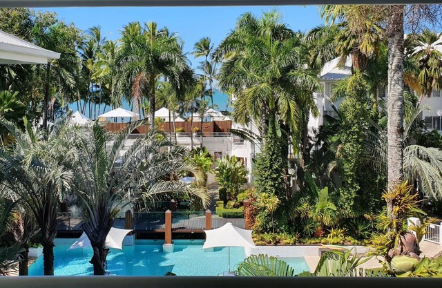 Belle Escapes 88 Alamanda Palm Cove Luxury Suite with Ocean Views