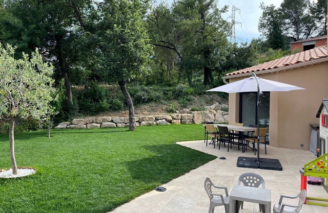 Belle Maison au Calme Proche Aix-en-Provence