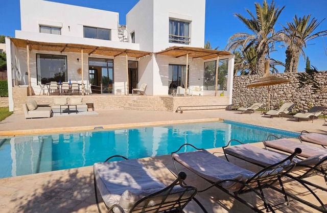 Belle Villa Piscine Chauffée 5 Chambres 10mn Golf d Essaouira et de Sidi Kaouki