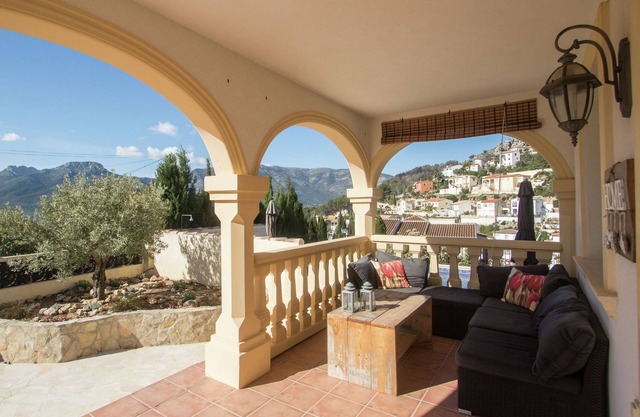 Belvilla by OYO Casa AlcalalÃ­