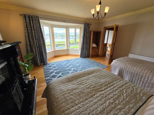 Benroe House - 5 bedrooms