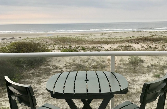 Best Beachfront - Expansive OCEAN VIEWS Perfect location! 2 decks & large patio