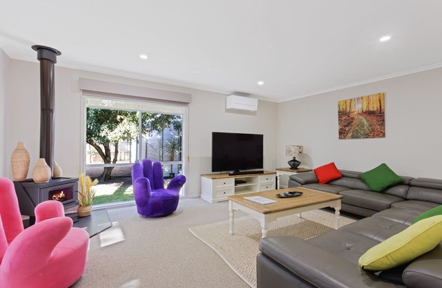 Bethel by the Sea by Ready Set Stay - Close to the beach & WiFi