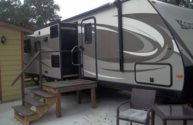 Better than a Tiny House - Your Pensacola Retreat