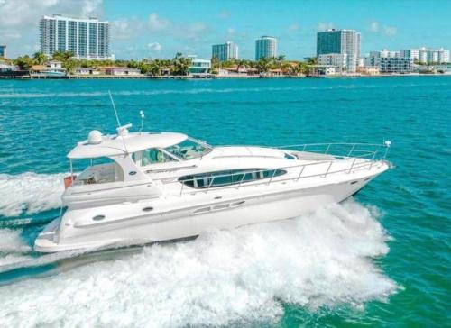 Billionaire Yach Resort - Marina Costa Mujeres