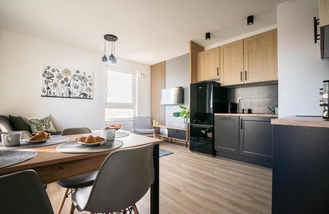 Bizapartments - Modern Flats with Parking