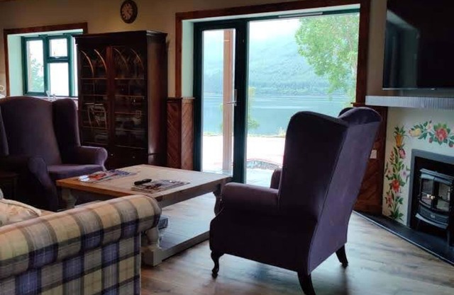 Black Sheep Hotels Cabins - Heather and Thistle