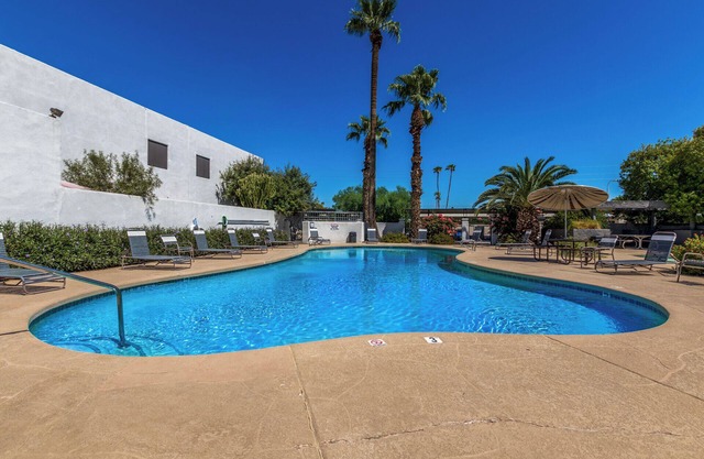 Blue Abode - Old Town Scottsdale - Pool &BBQ Grill