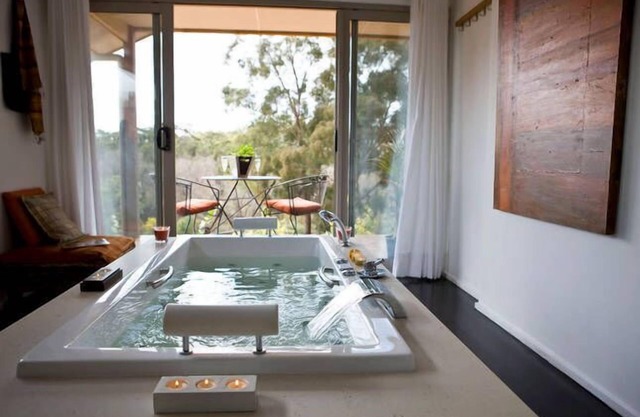 Blue Cliffs Dreaming Spa Villa
