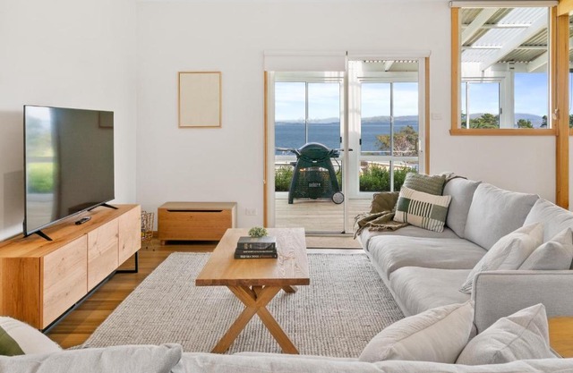 Blue Cottage Bruny Island