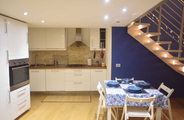 Blue House in the heart of Genoa 2 minutes from the aquarium