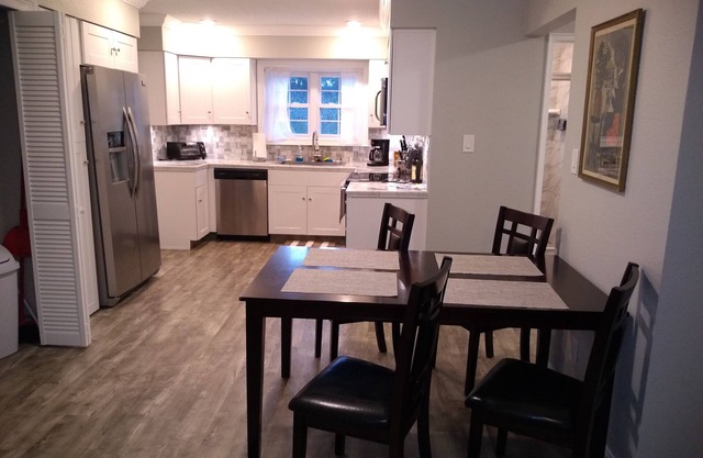Blue Moon Vacation Rentals Downtown Clayton