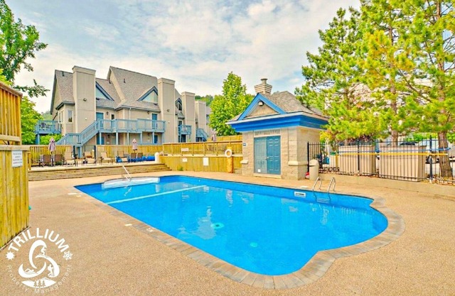 Blue Mountain Luxury Studio