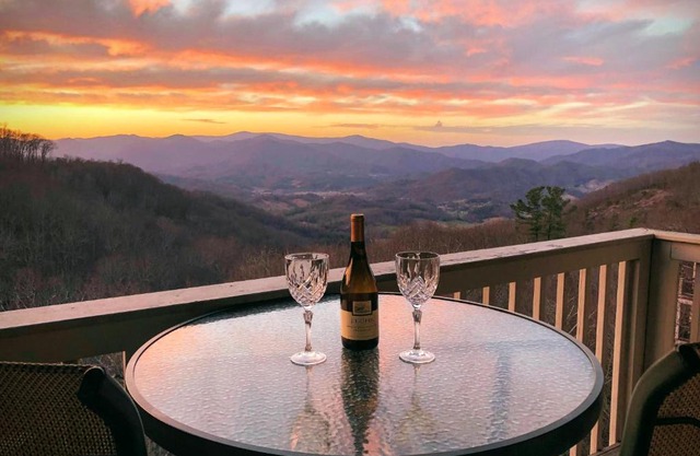 Blue Ridge Mountain Air Retreat with epic mountain views!