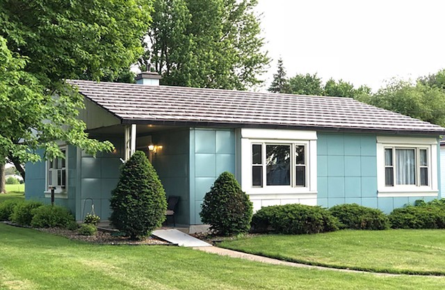 Blue Steel Lustron - Rare - Near Starved Rock Country