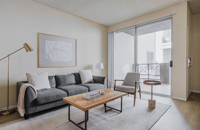 Blueground | Burbank 1bd apartment
