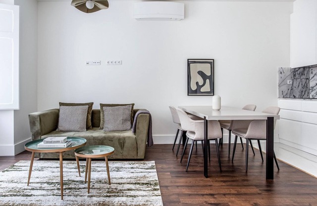 Blueground | Oeiras, fully furnished