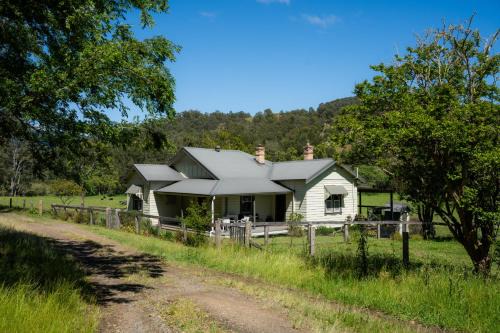 Bobby's Country Rental