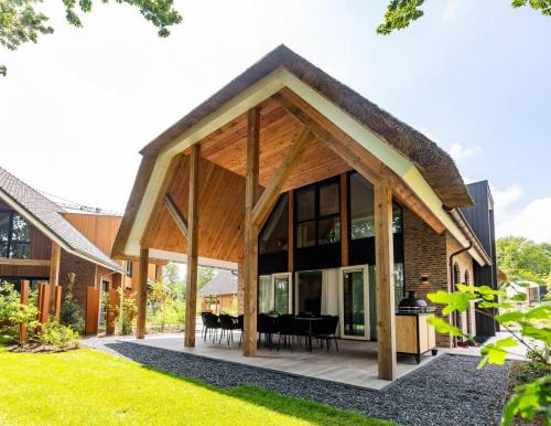 Boerderij Villa met Binnenzwembad & Wellness - 12 personen - Resort Valley