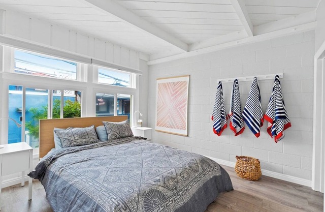 Boho Bliss | Mission Beach Retreat w/Surfboards