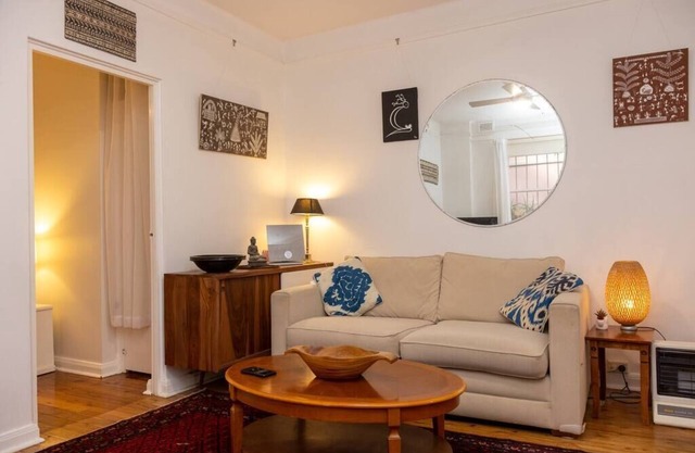 Bondi local garden living, 5 mins walk to beach