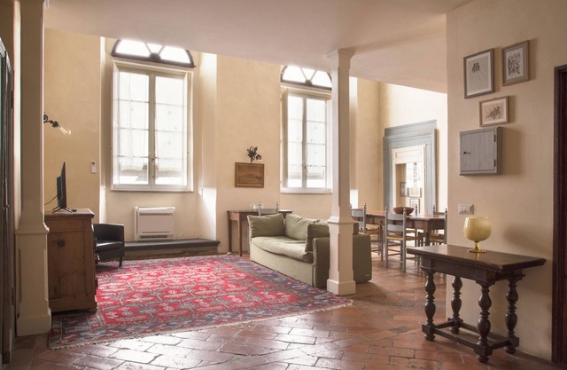 "Botticelli" apartment by WP Relais, located in the hearth of Florence.