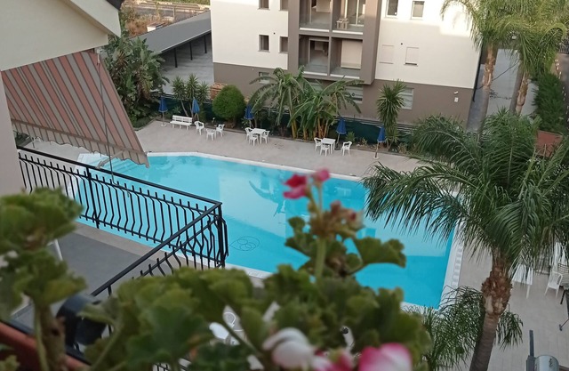 Bouganville Residence - Elite apartment with swimming pool, sports field and games.