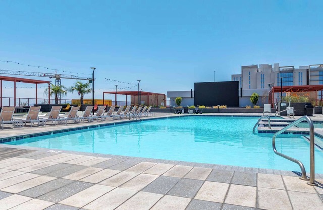 Boulevard Stays Modern Tempe 1BR ASU Pool, Gym 12