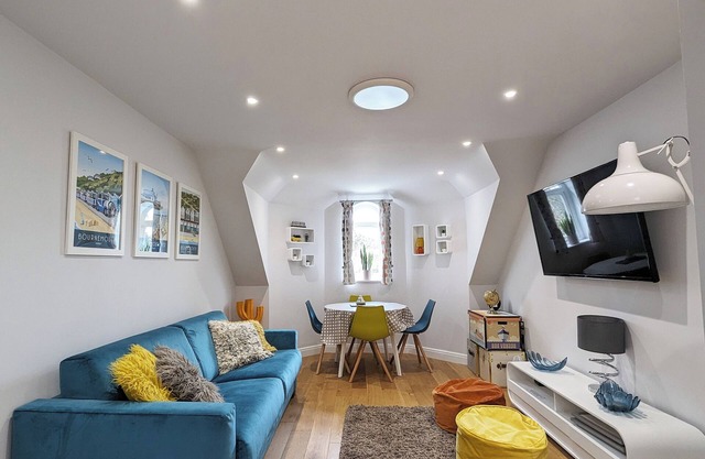 Bournecoast: Amore Mare (Love Sea) - a stylish apartment near sandy beach-FM9651