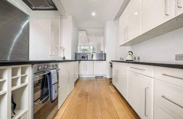 Boutique apartment with Parking