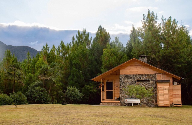 Boutique Cabin with Panoramic Viewnn