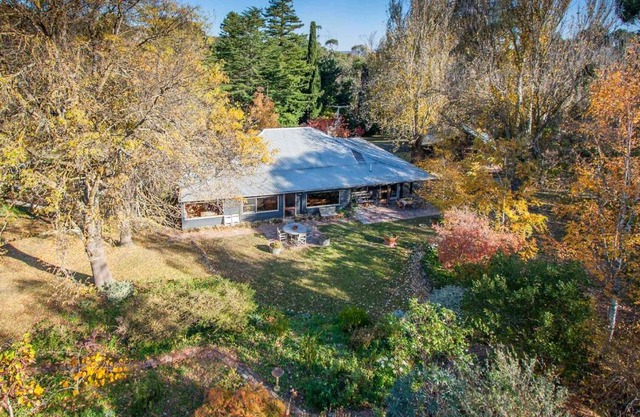 Braeside Mount Macedon Country Retreat Bed and Breakfast