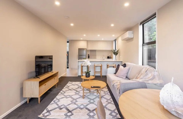 Brand New & Central Townhouse