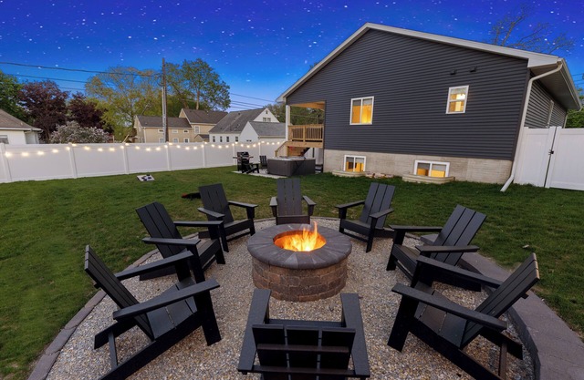 Brand New Construction w/Hot tub, Firepit, Fenced in Yard and walk to downtown.
