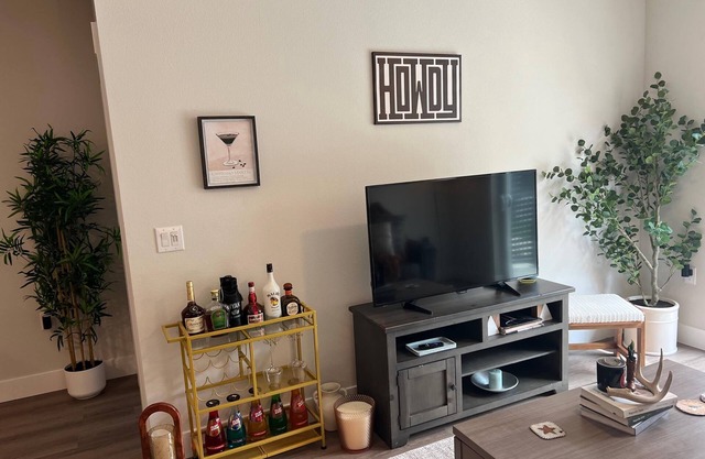 Brand New Modern Corporate Rental in Eado