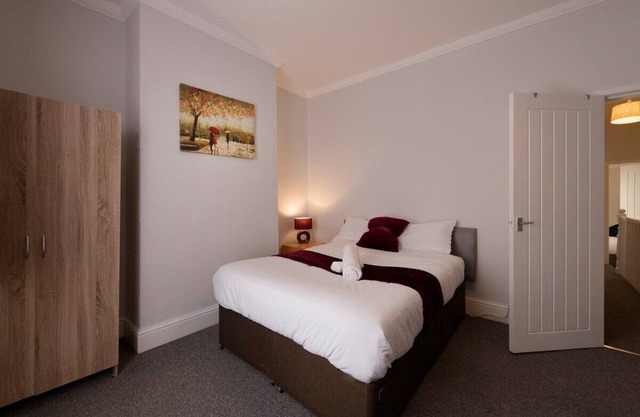 Brand-New Oasis | 4 Beds | 5 Mins to Anfield!