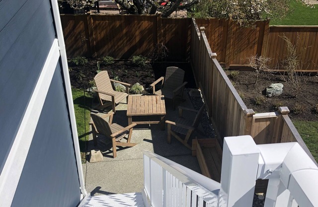Brand new suite in fantastic location!