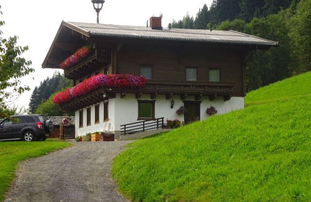 Brandnerhof vacation apartment in Mittersill with fantastic panoramic views