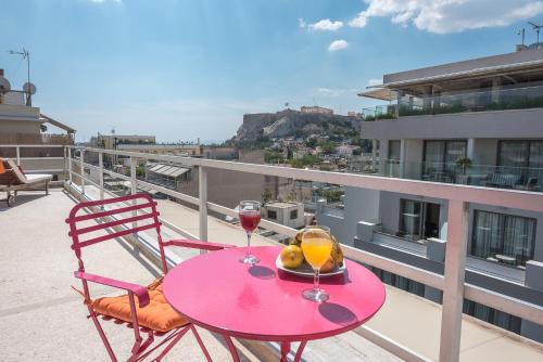 Breathtaking Acropolis View at Syntagma