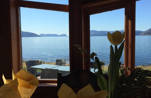 Brekkestranda Fjordhotel