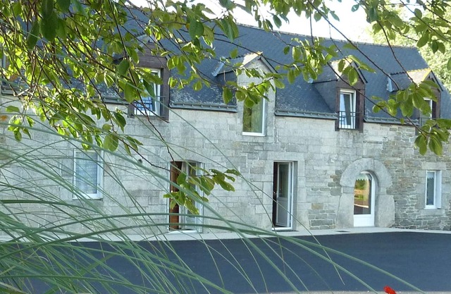 Breton longère, cozy home in Brittany