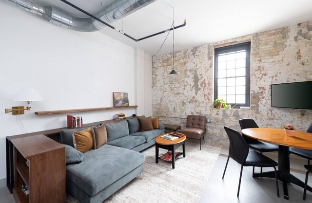 Brewery District 2-Story 2BR Apt Near Fiserv with Rooftop Gym and Parking