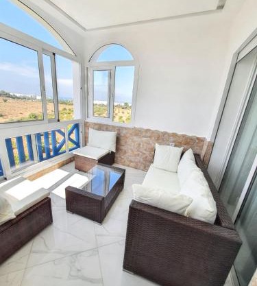 Bright apartment in Marina Smir, sea view and shared pool