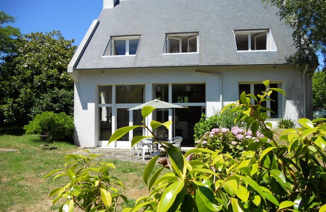 Bright architect house with a large garden