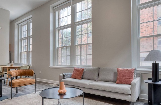 Bright Back Bay 2BR w/ Courtyard & Gym, nr Restaurants, by Blueground