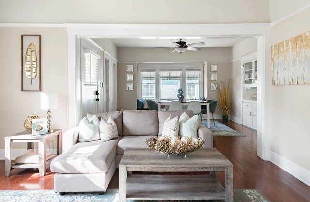 Bright, Family-Friendly Home, Great Beds, between Disneyland & Universal Studios