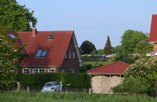Bright, quiet vacation home, 200 m from the beach