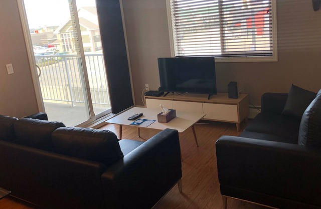 Bright Stony Plain 2Bed 2Bath by Westview